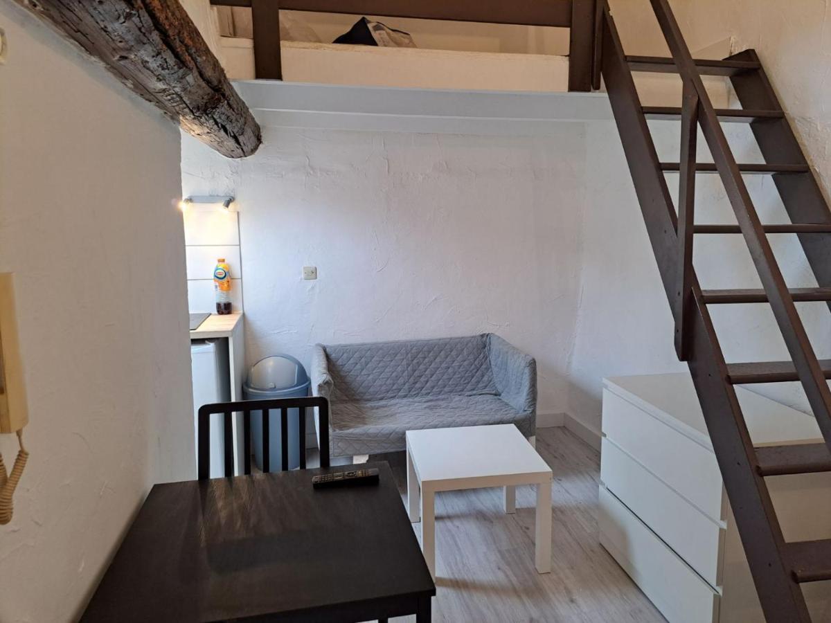 La Studette De L Opera Apartment ตูลง ภายนอก รูปภาพ